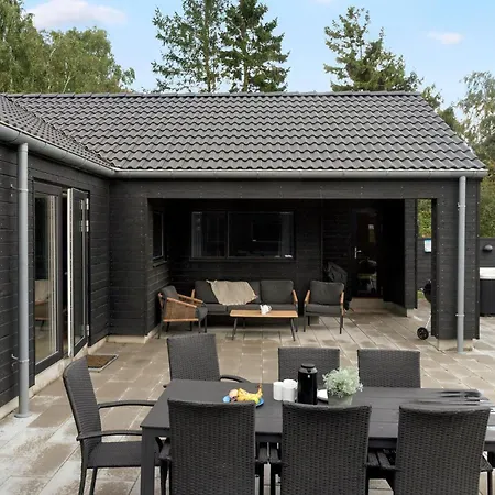 Fantastisk Hjem I Med Sauna